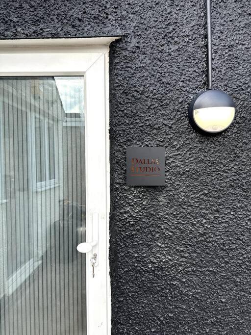 Perfect Stay With Dallas Studio Hayes  Ngoại thất bức ảnh